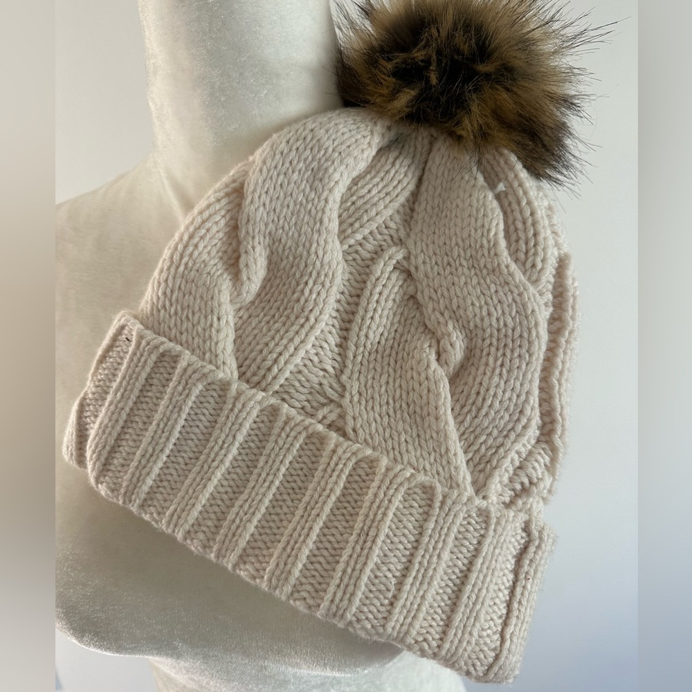 Cream beanie with Pom Pom